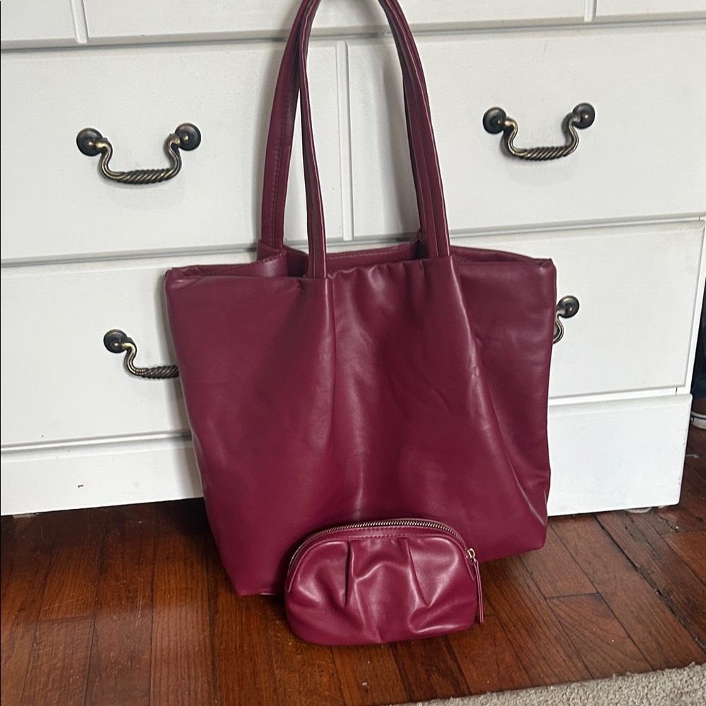 Neiman Marcus Elegant Burgundy Tote Bag Set